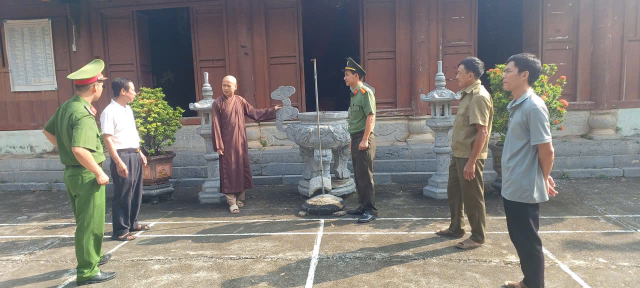 Công an xã Lê Quý Đôn tuyên truyền phòng, chống trộm cắp tài sản tại cơ sở tôn giáo
