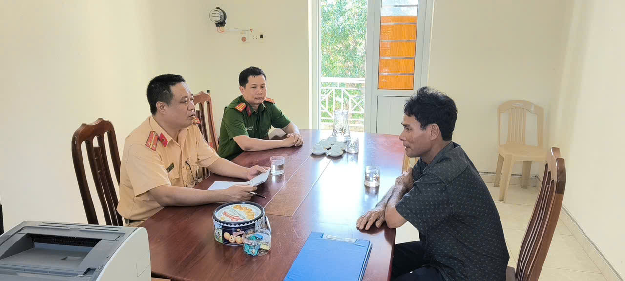 Công an xã Nam Thụy Anh chủ động bảo đảm an toàn bến khách ngang sông trước mùa mưa bão năm 2026