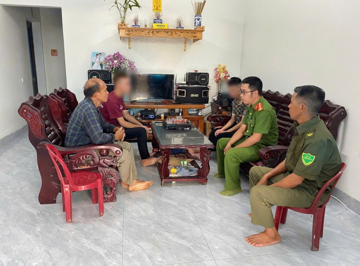 Công an xã Ngọc Lâm đẩy mạnh công tác tuyên truyền đối với người chấp hành xong án phạt tù tái hòa nhập cộng đồng