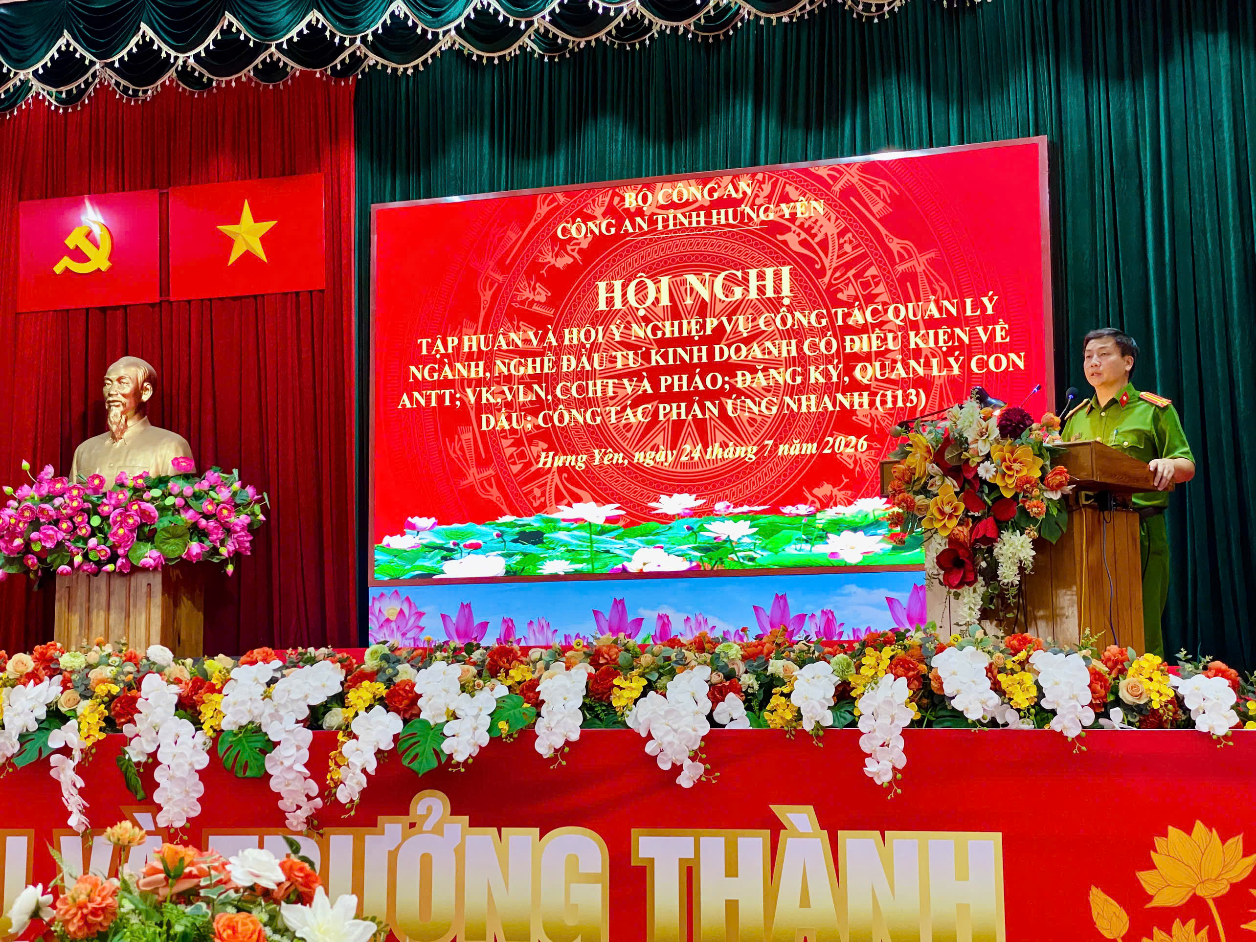 Tập huấn nghiệp vụ công tác quản lý hành chính về trật tự xã hội cho Công an cấp xã