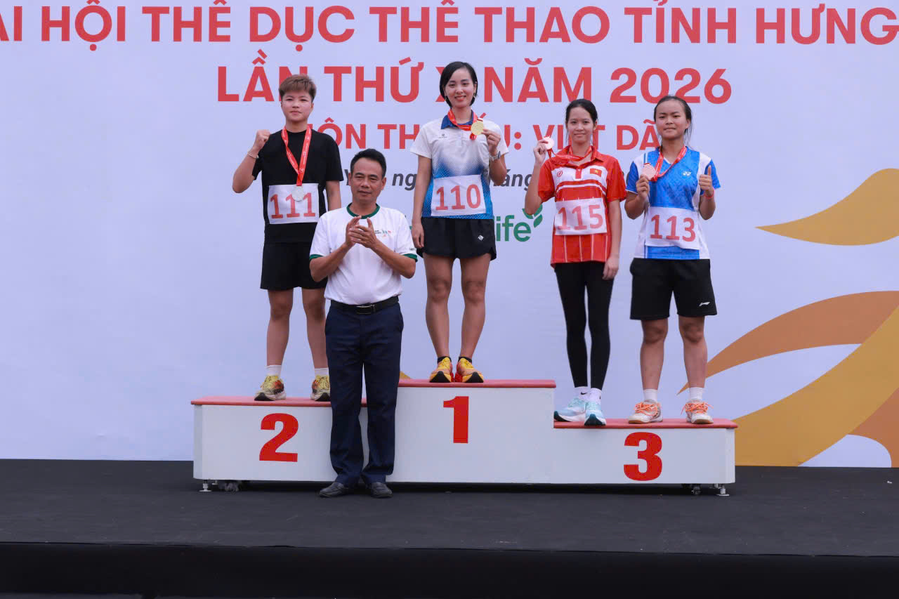 Thượng úy Dương Thị Ngọc Lan xuất sắc giành Huy chương Vàng môn Việt dã tại Đại hội thể dục thể thao tỉnh Hưng Yên lần thứ X năm 2026