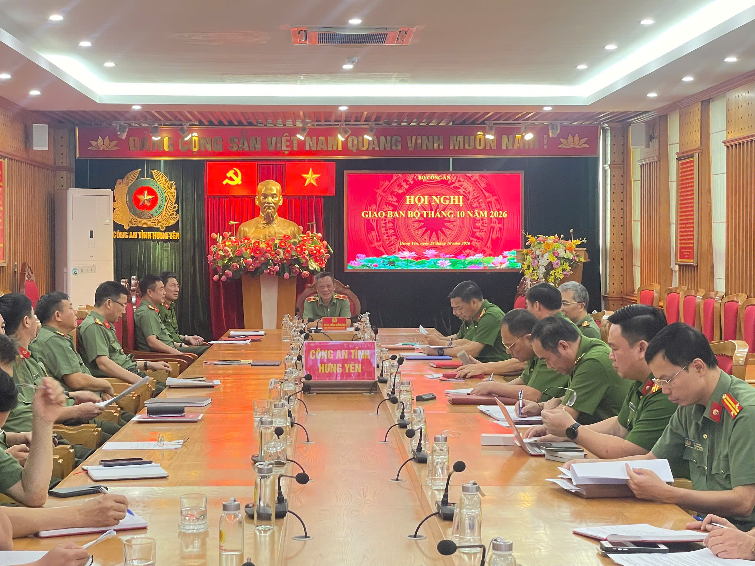 Tập trung mọi nguồn lực, giải pháp về đích hoàn thành các chỉ tiêu, nhiệm vụ công tác năm 2026