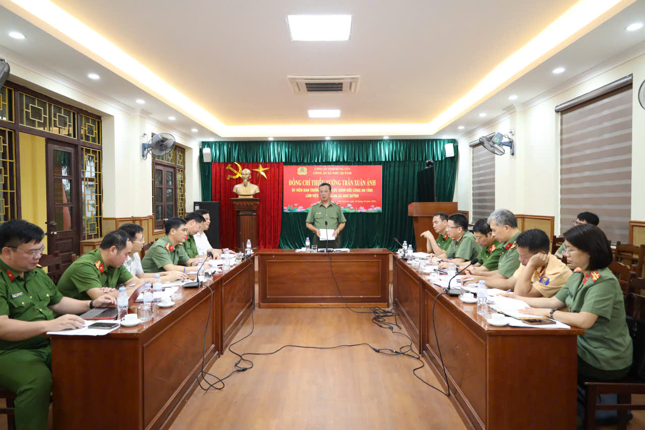 Đồng chí Giám đốc Công an tỉnh làm việc với Công an xã Như Quỳnh: An ninh, trật tự phải đi trước một bước, mở đường cho phát triển