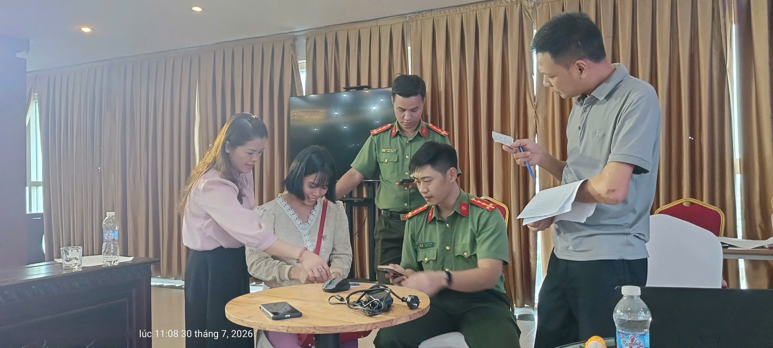 Tập huấn nâng cao kỹ năng sử dụng dịch vụ công trực tuyến và định danh điện tử cho người khuyết tật