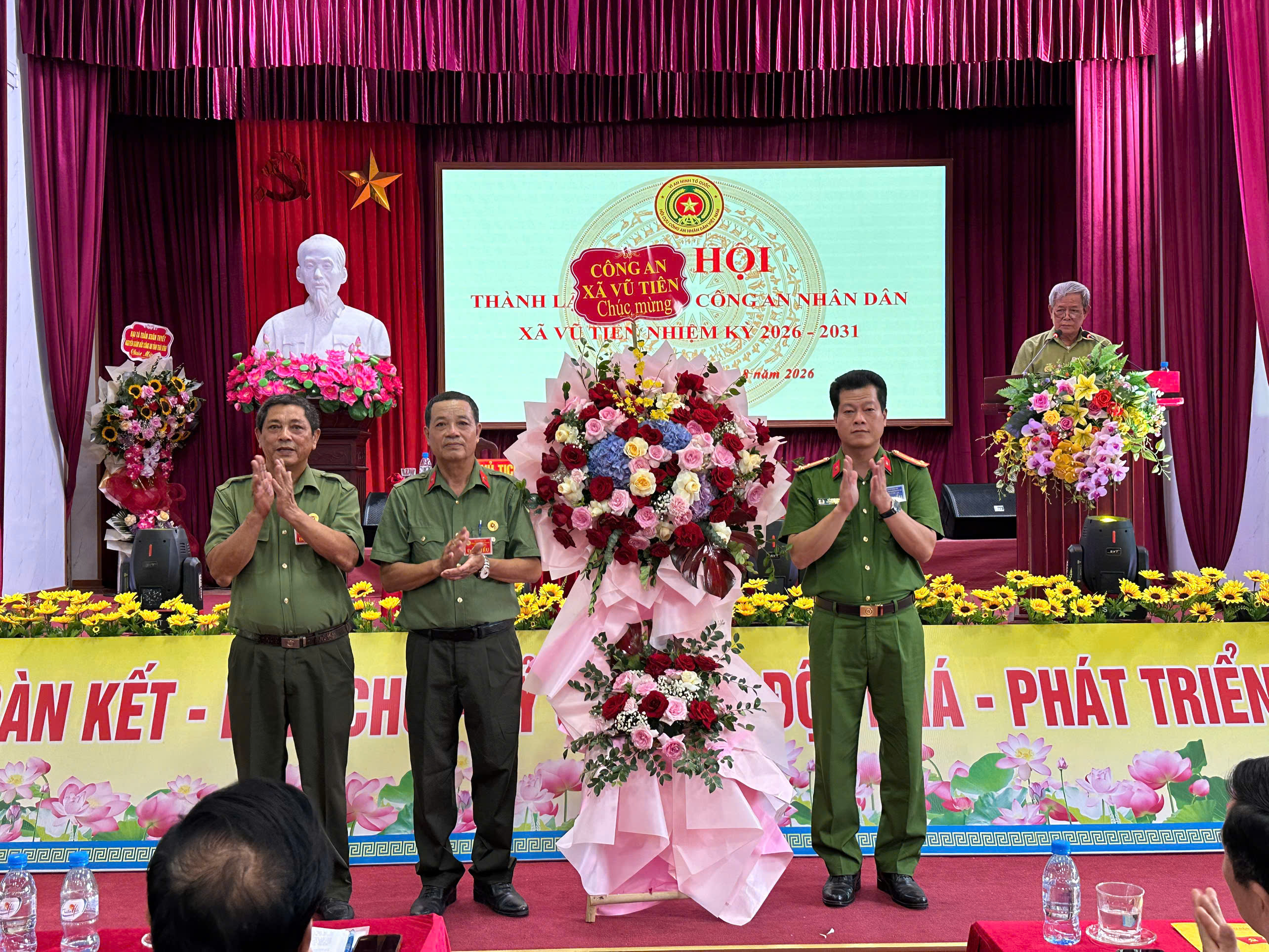 Công an xã Vũ Tiên tham mưu tổ chức thành công Đại hội thành lập Hội Cựu Công an nhân dân xã Vũ Tiên, nhiệm kỳ 2026-2031