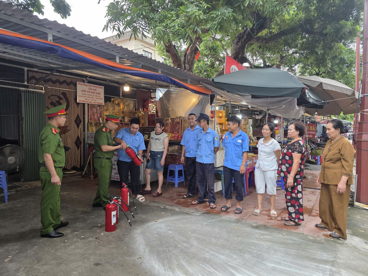 Phát huy sức dân xây dựng “lá chắn” phòng cháy từ cơ sở