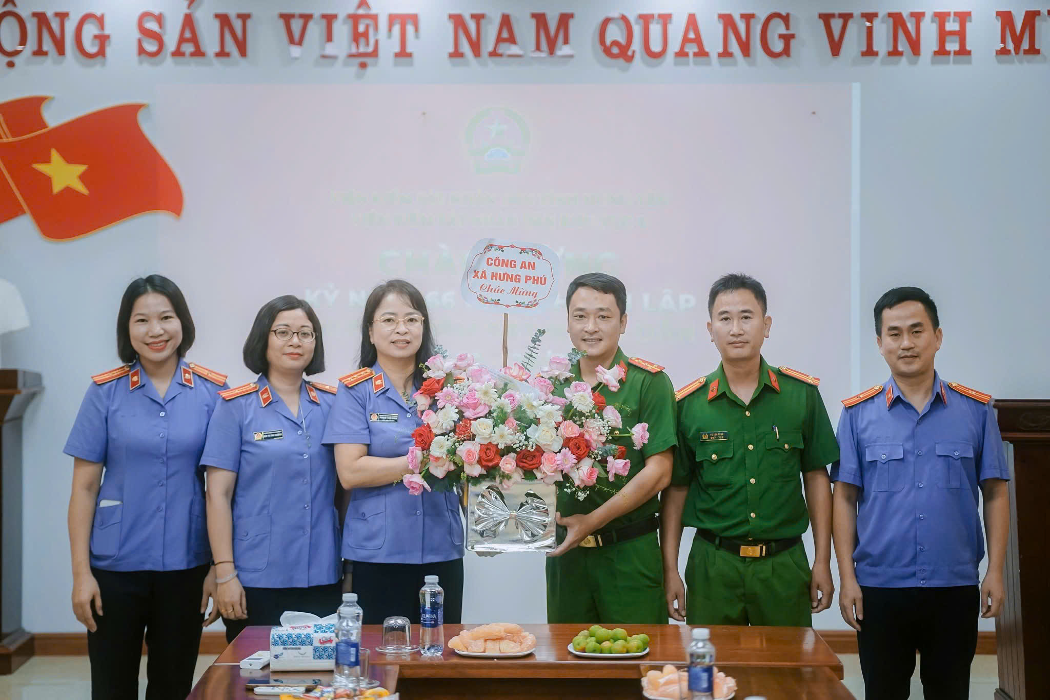 Công an xã Hưng Phú chúc mừng kỷ niệm 66 năm ngày thành lập ngành Kiểm sát nhân dân (26/7/1960 – 26/7/2026).