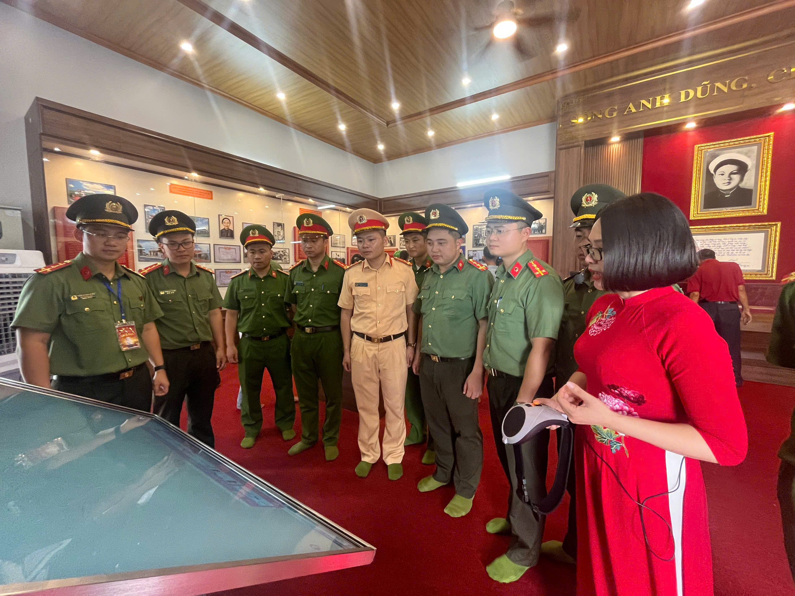 Ban Thanh niên Công an tỉnh triển khai công trình “Số hoá địa chỉ đỏ Khu lưu niệm Anh hùng liệt sĩ Công an nhân dân Bùi Thị Cúc”