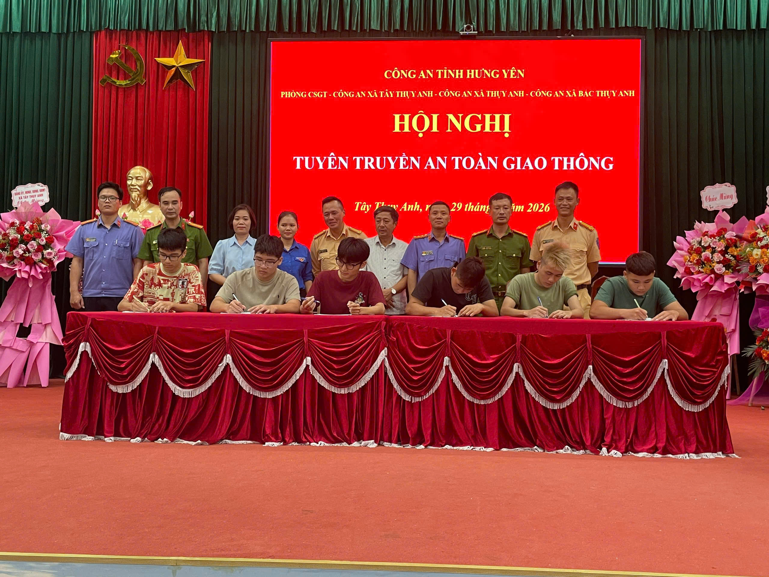 Công an xã Thụy Anh chủ động phối hợp nâng cao ý thức chấp hành pháp luật về giao thông cho thanh, thiếu niên trên địa bàn