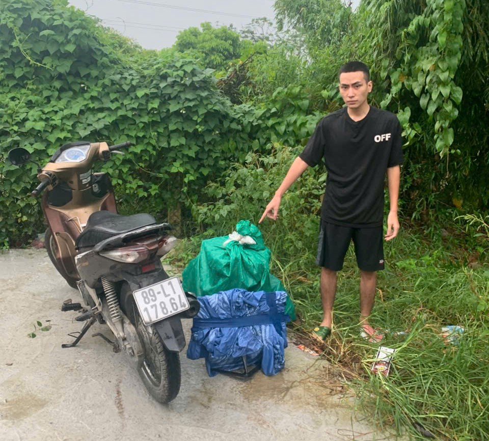 Công an xã Lạc Đạo: Nhanh chóng điều tra, bắt giữ đối tượng trộm cắp máy vi tính tại Trường Mầm non.