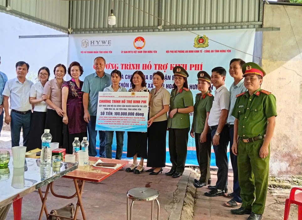 Nghĩa tình người chiến sĩ An ninh nhân dân với cộng đồng