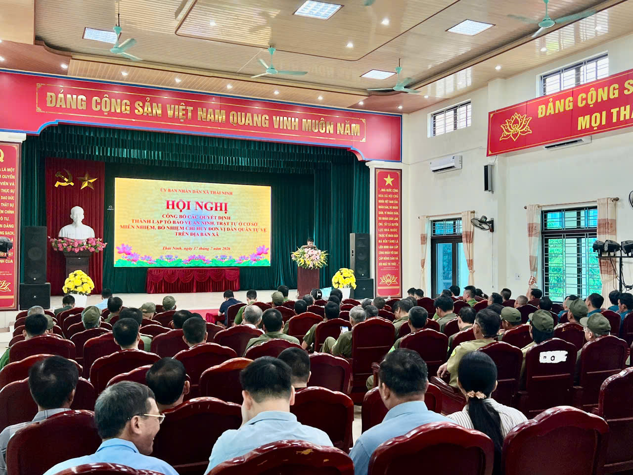 Công an xã Thái Ninh tham mưu UBND xã kiện toàn và tổ chức Hội nghị công bố Quyết định thành lập Tổ bảo vệ an ninh, trật tự ở cơ sở xã Thái Ninh