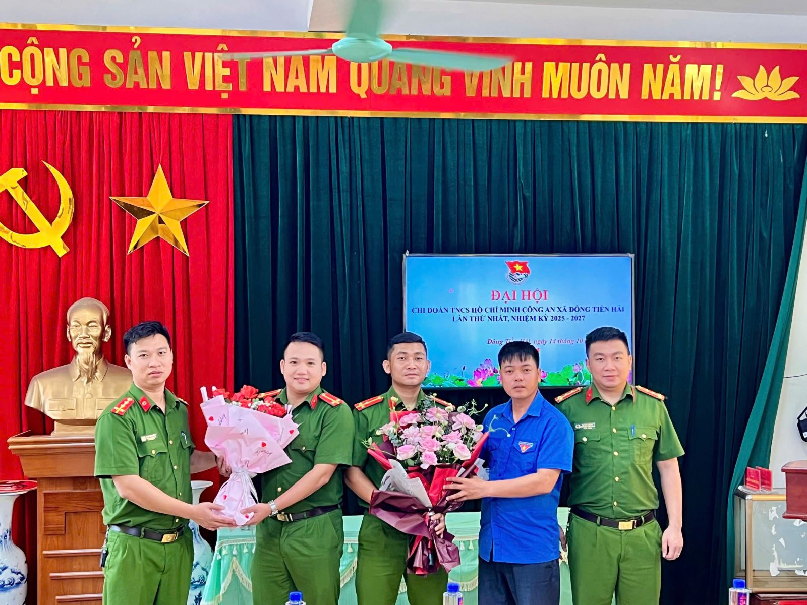 Công an xã Đông Tiền Hải: Tổ chức thành công Đại hội chi đoàn Công an xã lần thứ nhất nhiệm kỳ 2025-2027