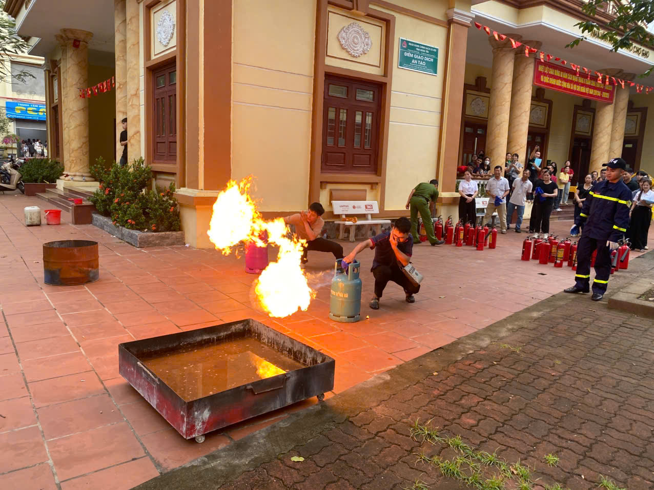 Tăng cường tuyên truyền, tập huấn pháp luật về phòng cháy, chữa cháy và cứu nạn, cứu hộ tại phường Phố Hiến