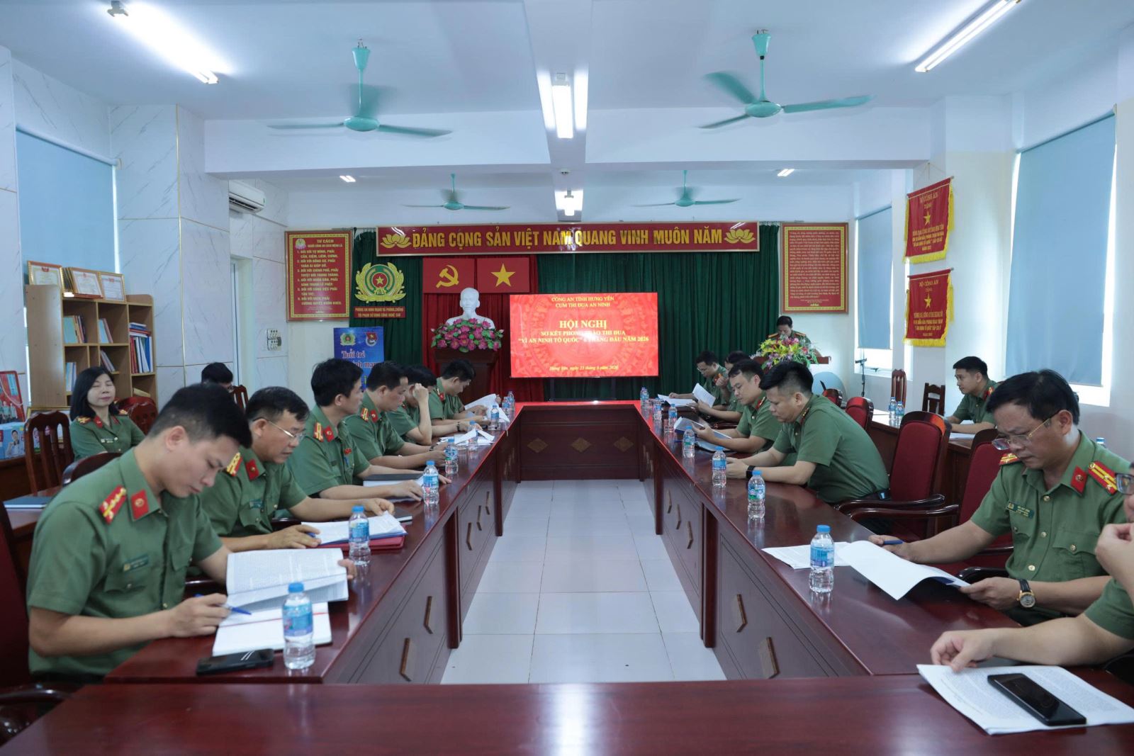 CỤM THI ĐUA AN NINH TỔ CHỨC SƠ KẾT PHONG TRÀO THI ĐUA “VÌ AN NINH TỔ QUỐC” 6 THÁNG ĐẦU NĂM 2026