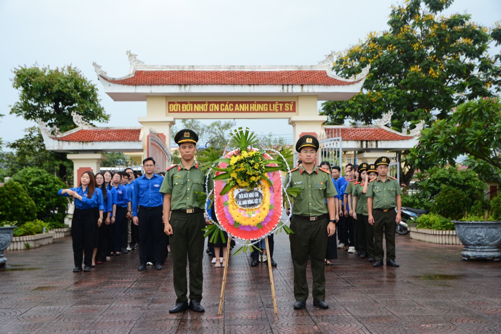 Chương trình “Tháng 7 tri ân – Đồng hành cùng học sinh thân yêu”