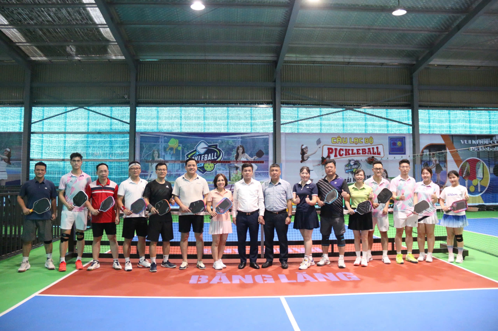 Giao lưu thể thao giữa Phòng An ninh kinh tế với Ngân hàng Nhà nước Khu vực XII và Ngân hàng Vietcombank Chi nhánh Phố Hiến