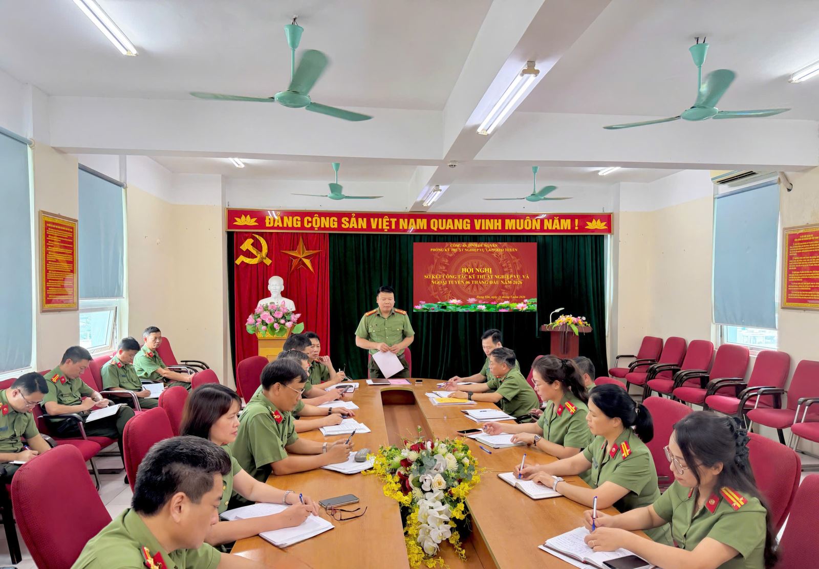 Phòng Kỹ thuật nghiệp vụ và ngoại tuyến tổ chức sơ kết  công tác Kỹ thuật nghiệp vụ và ngoại tuyến 6 tháng đầu năm,  triển khai công tác 6 tháng cuối năm 2026
