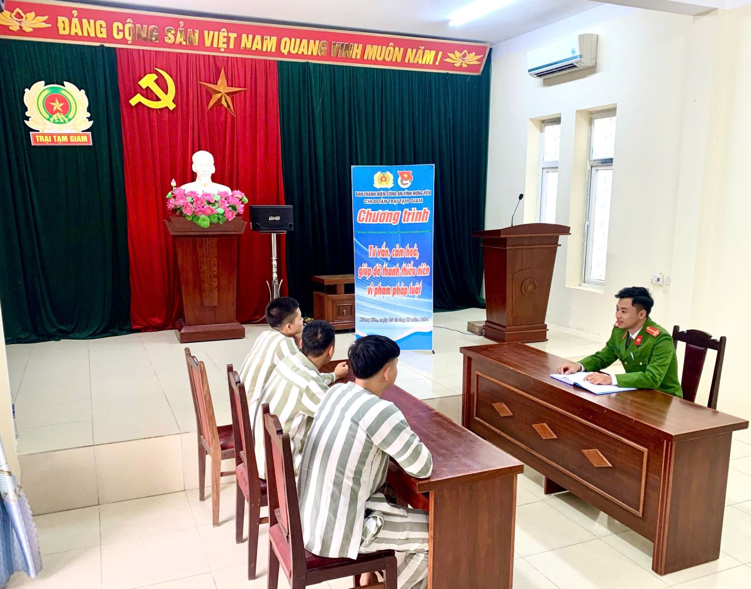 Chính sách đặc xá - Ánh sáng ngày trở về