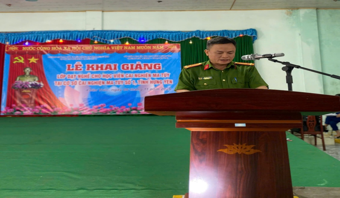 Cơ sở cai nghiện ma túy số 1 phối hợp tổ chức khai giảng lớp dạy nghề cho học viên cai nghiện ma túy