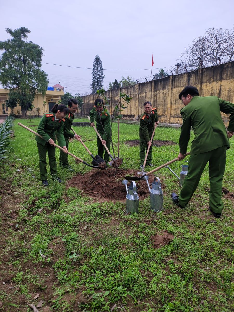 Chi đoàn Trại Tạm giam Công an tỉnh Sôi nổi các hoạt động Tháng Thanh niên năm 2023