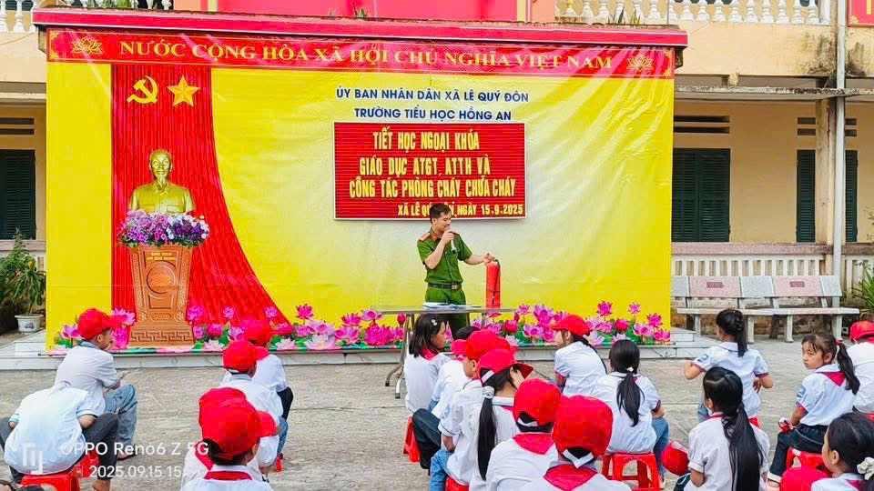 Khẩu hiệu tuyên truyền về phòng cháy, chữa cháy, cứu nạn cứu hộ