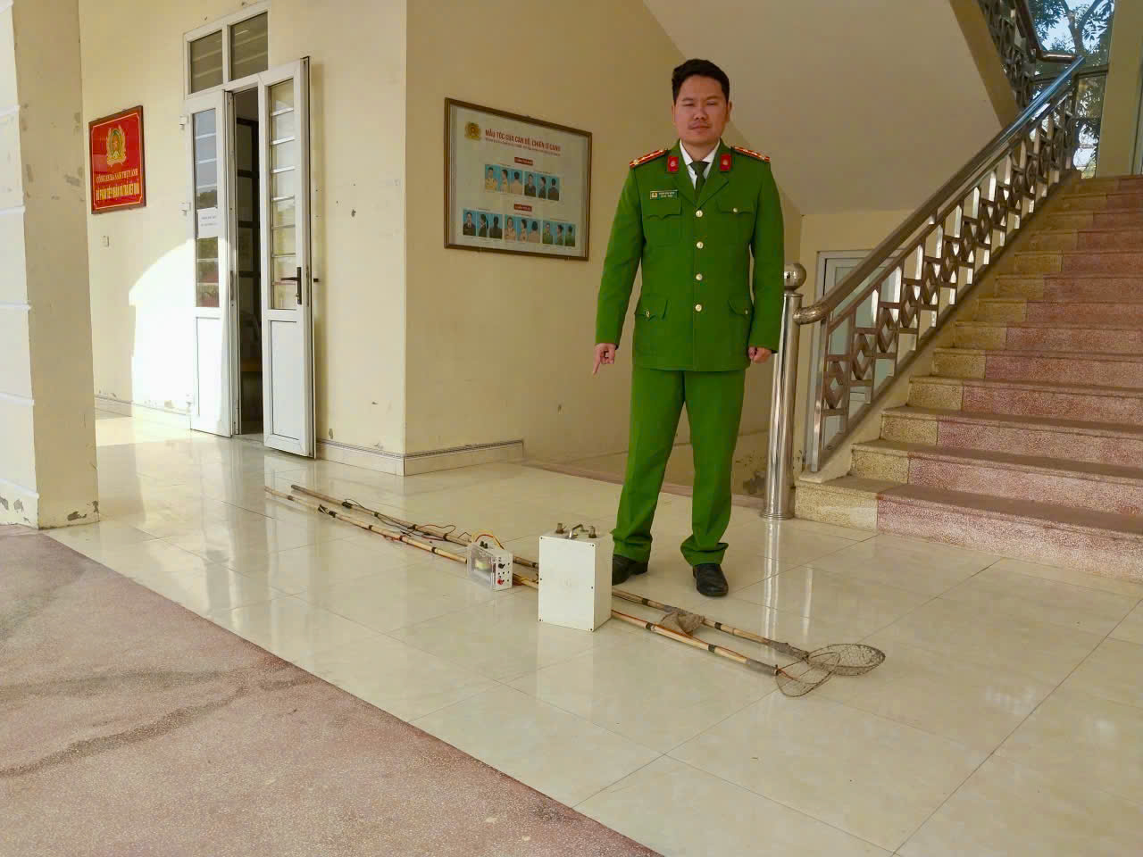 Phản bác các quan điểm sai trái về việc Công an xử lý hành vi dùng kích điện đánh thuỷ sản