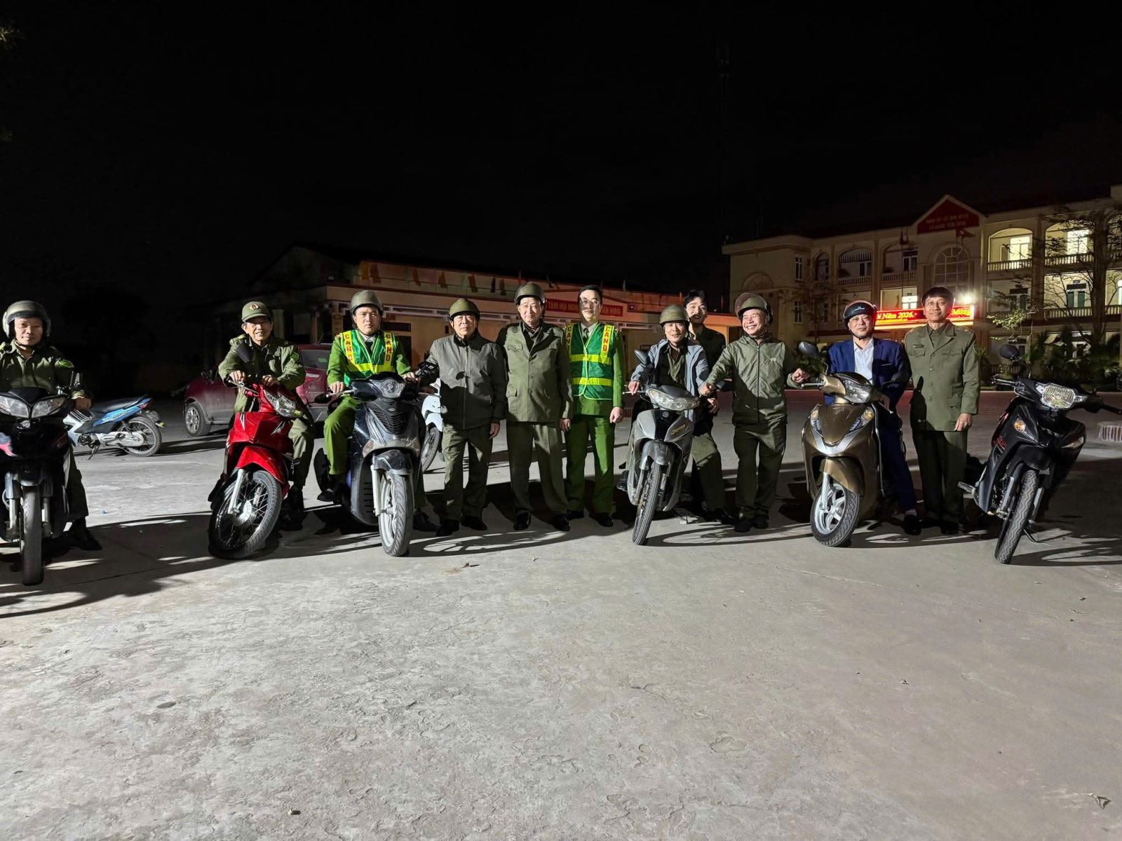 Công an xã Đông Tiên Hưng tăng cường tuần tra, kiểm soát đảm bảo trật tự công cộng, trật tự ATGT trên địa bàn