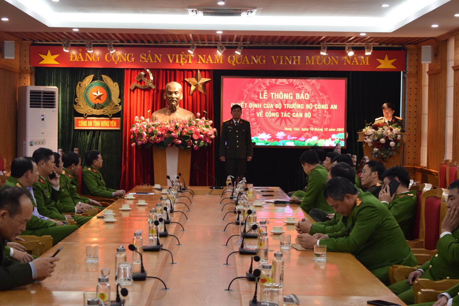 Công an tỉnh Tổ chức Lễ thông báo Quyết định của Bộ trưởng Bộ Công an về công tác cán bộ