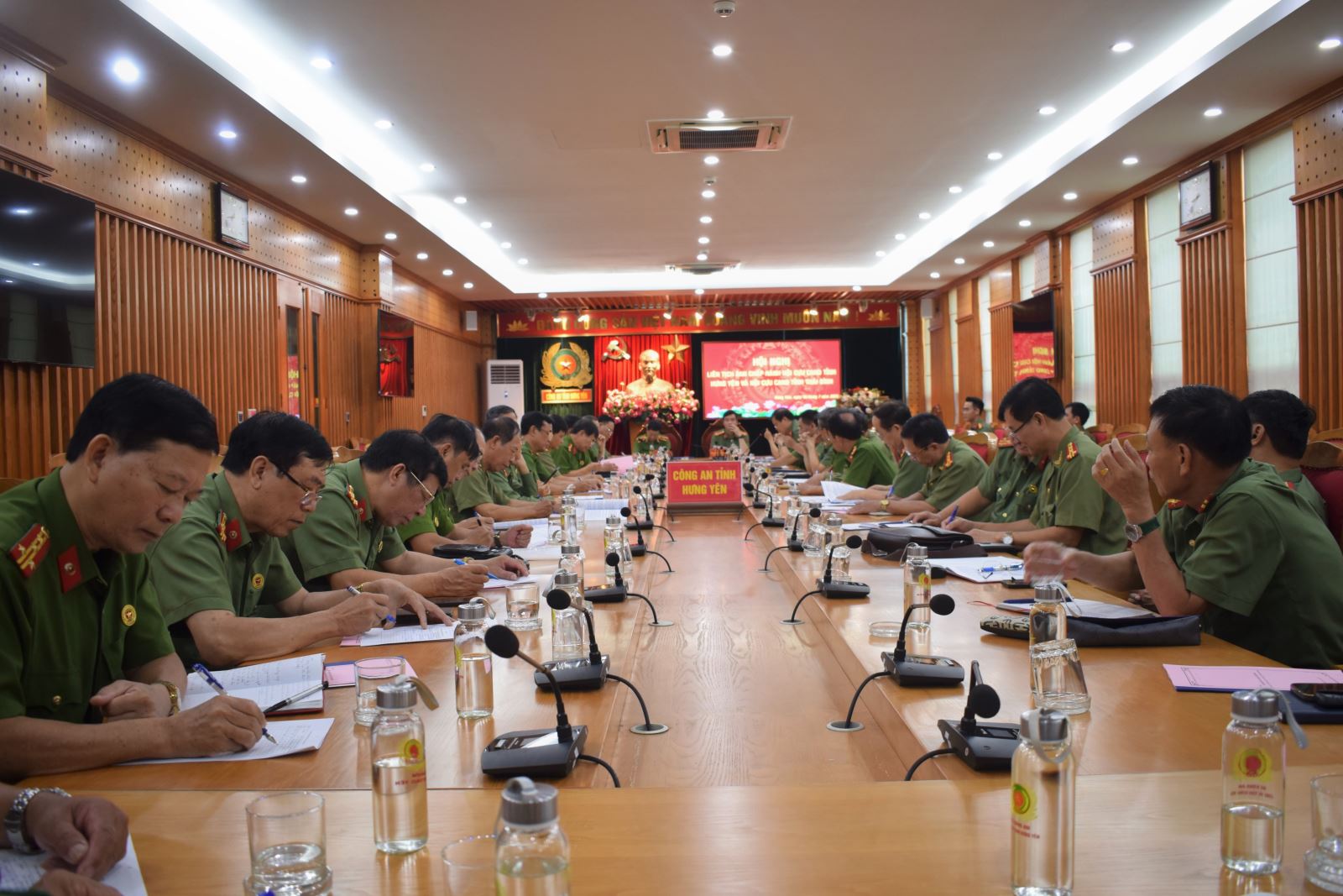 Kiện toàn Hội Cựu Công an nhân dân tỉnh Hưng Yên sau sáp nhập