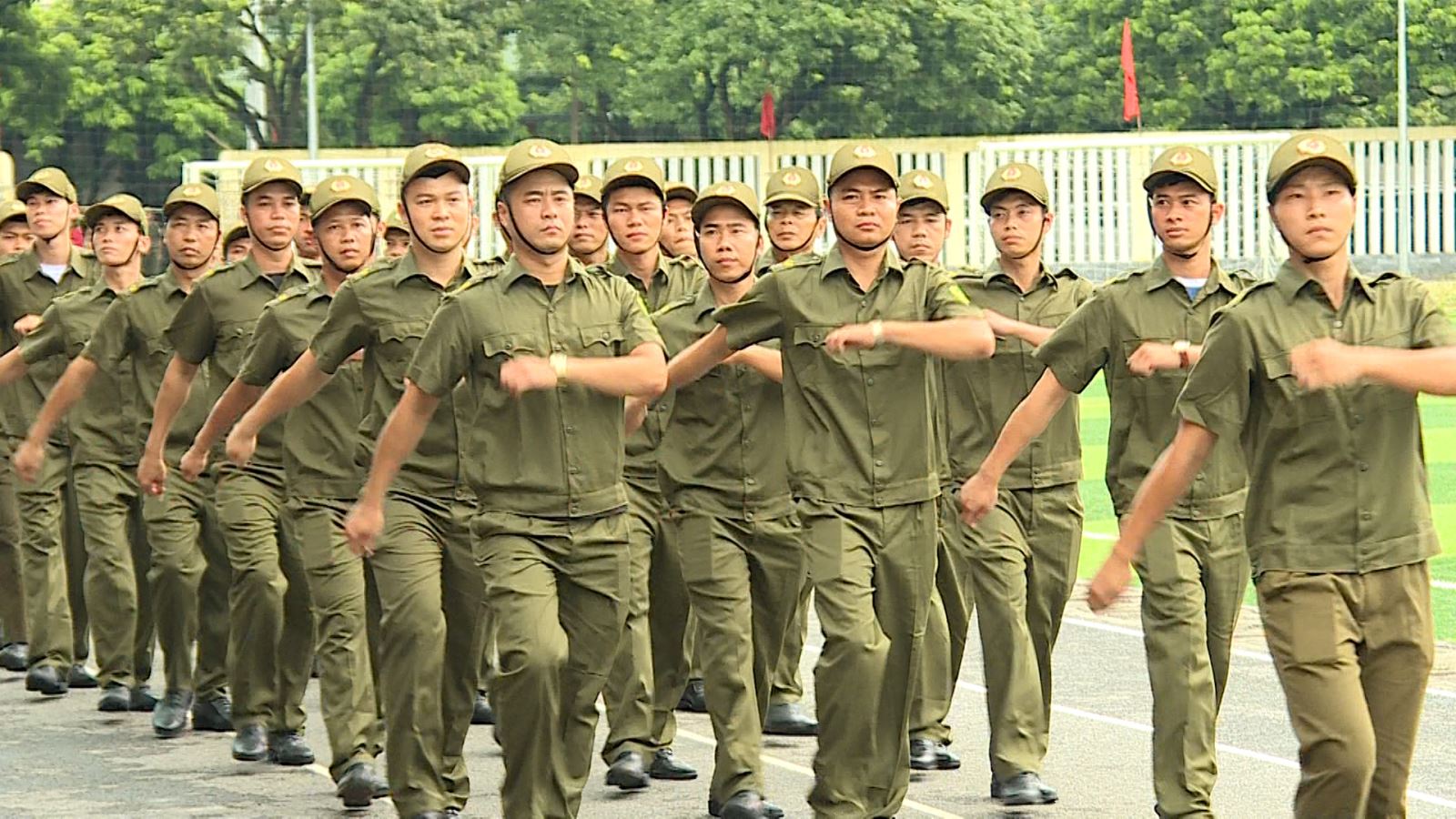 Sẵn sàng cho Lễ ra mắt lực lượng tham gia bảo vệ  an ninh, trật tự ở cơ sở trên địa bàn tỉnh Hưng Yên