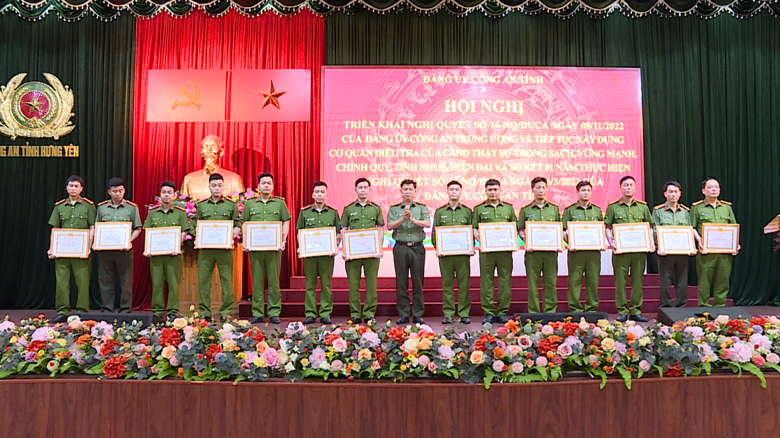 Đẩy mạnh xây dựng Cơ quan điều tra của CAND thật sự trong sạch, vững mạnh, chính quy, tinh nhuệ, hiện đại và Tăng cường đấu tranh phòng chống tội phạm liên quan đến hoạt động “tín dụng đen”