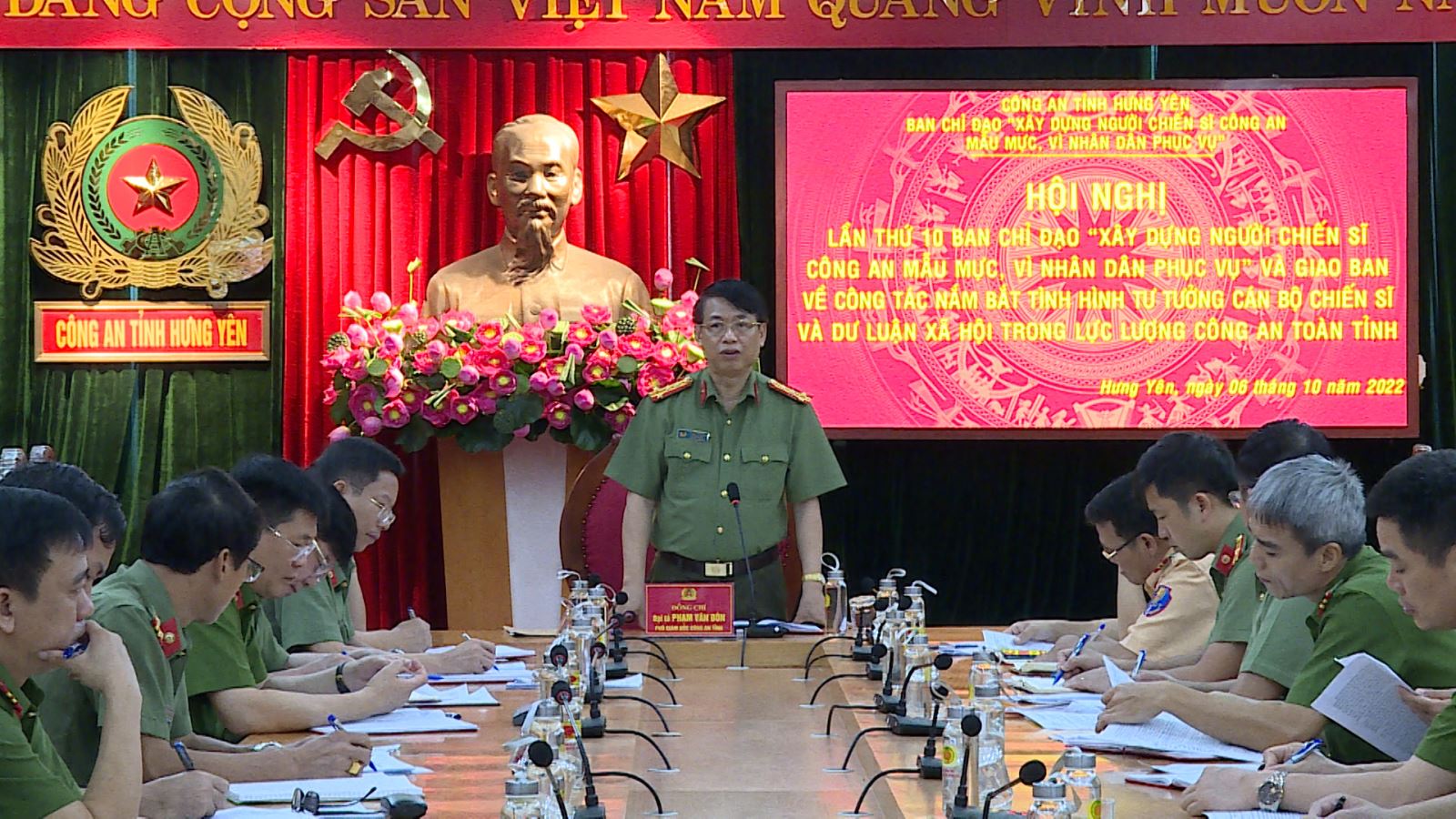 Phong trào học tập, thực hiện Sáu điều Bác Hồ dạy trong lực lượng Công an tỉnh Hưng Yên