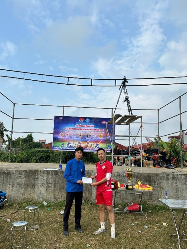 CÔNG AN XÃ ĐÔNG THỤY ANH PHỐI HỢP TỔ CHỨC GIẢI BÓNG ĐÁ THANH NIÊN GÂY QUỸ THIỆN NGUYỆN NĂM 2026 - THIẾT THỰC CHÀO MỪNG ĐẠI HỘI ĐẢNG TOÀN QUỐC LẦN THỨ XIV