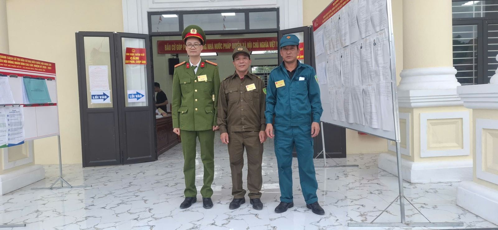 Công an xã Đoàn Đào bảo vệ thành công bầu cử đại biểu quốc hội và đại biểu Hội đồng nhân dân các cấp 