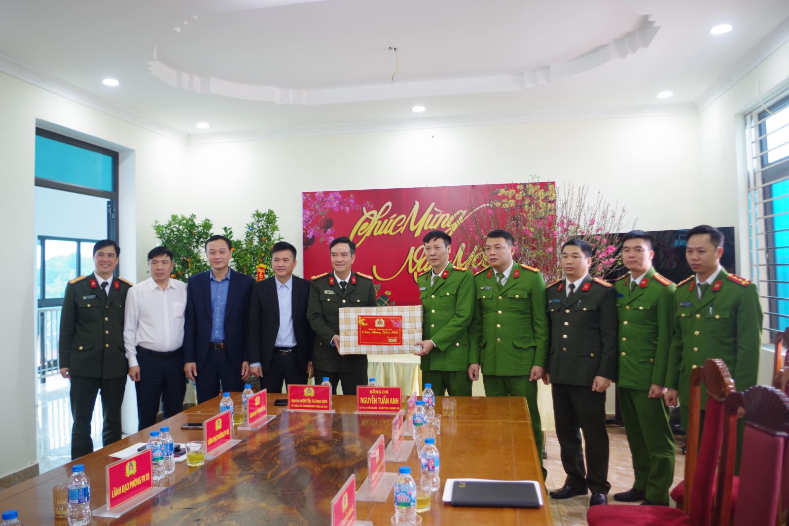 Lãnh đạo Công an tỉnh Hưng Yên thăm, chúc tết và làm việc tại Công an xã Hồng Quang