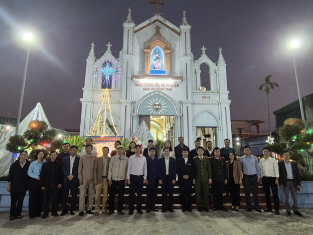 Vai trò của lực lượng Công an xã Nam Đông Hưng trong bảo vệ chủ trương, chính sách của Đảng, Nhà nước, đấu tranh phản bác các quan điểm sai trái, thù địch trên lĩnh vực tôn giáo