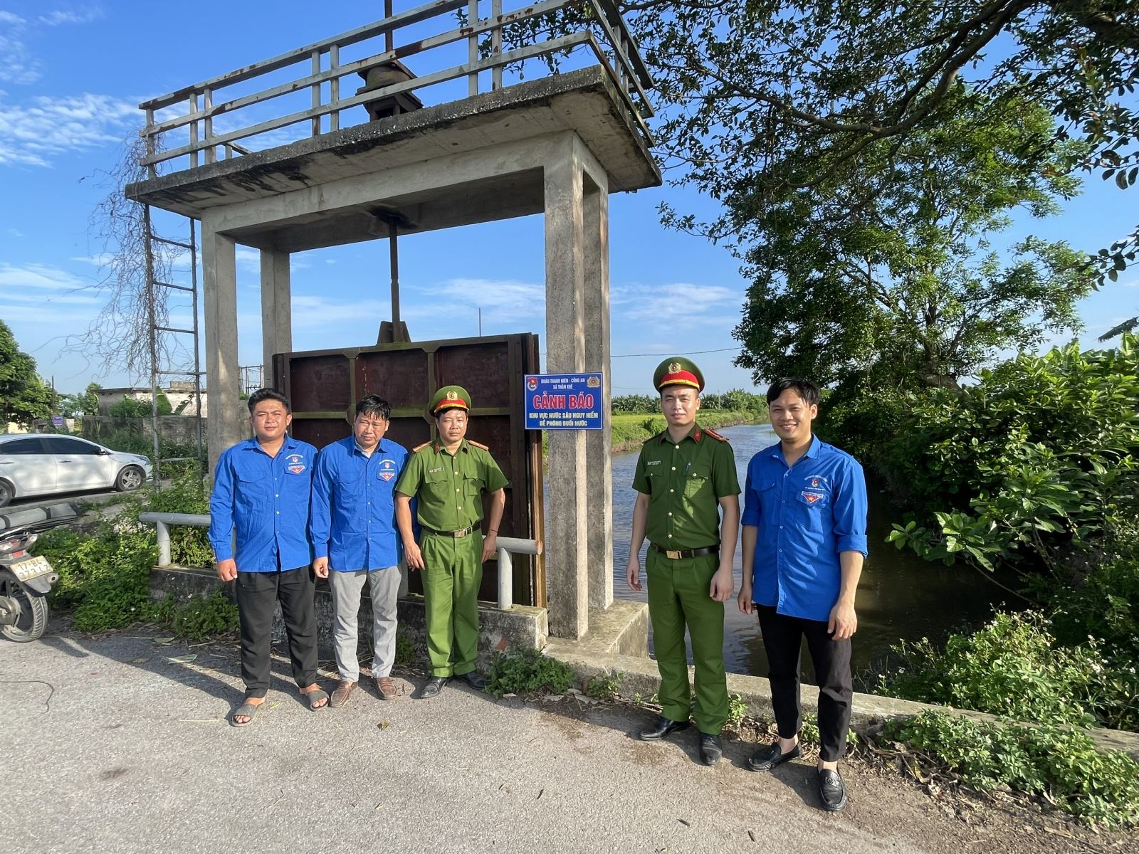 Công an xã Thần Khê phối hợp Đoàn Thanh niên xã đẩy mạnh tuyên truyền, cảnh báo phòng chống đuối nước trên địa bàn