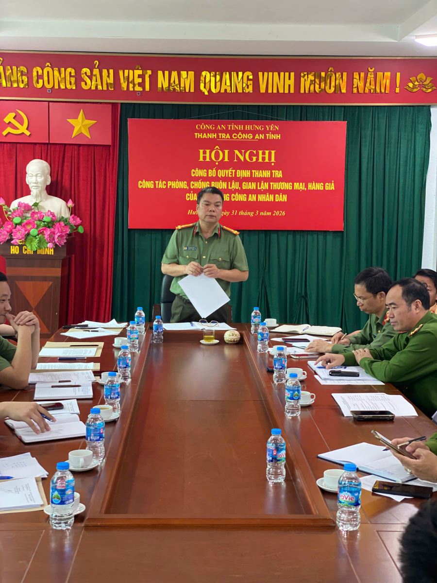 Thanh tra công tác phòng, chống buôn lậu, gian lận thương mại, hàng giả của lực lượng Công an nhân dân