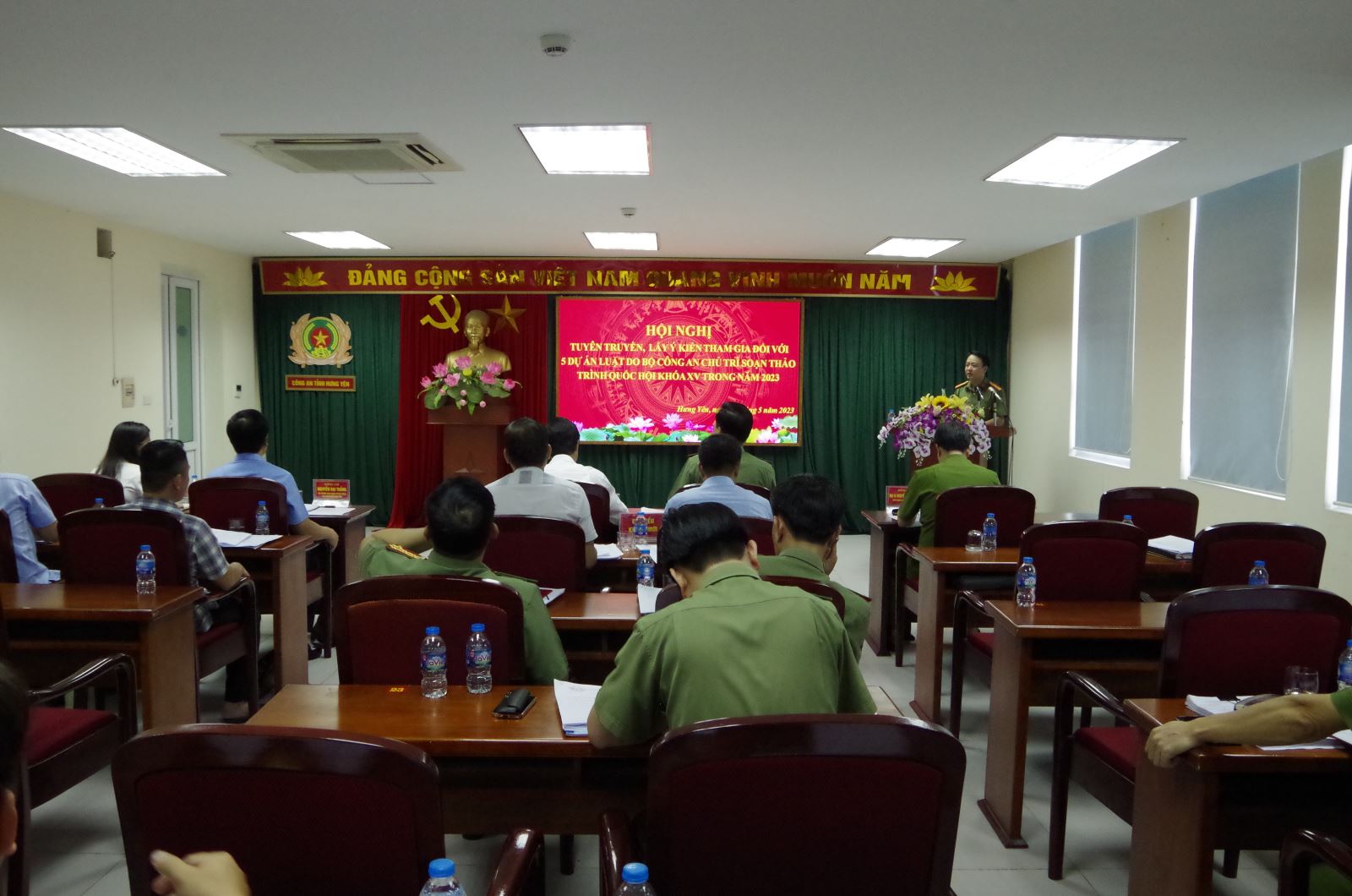Công an tỉnh Hưng Yên lấy ý kiến đóng góp đối với 05 dự án luật do  Bộ Công an chủ trì soạn thảo