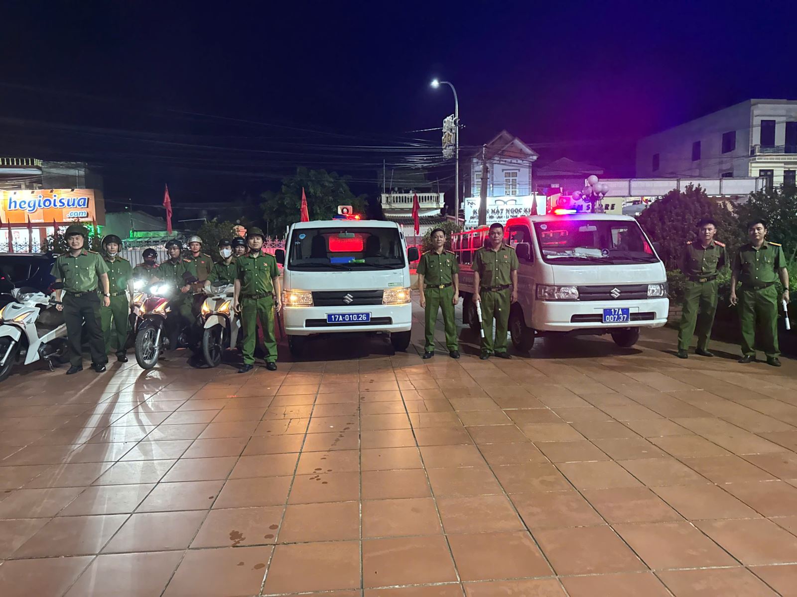 Công an xã A Sào tăng cường tuần tra vũ trang, bảo đảm an ninh trật tự dịp lễ Quốc khánh 2/9