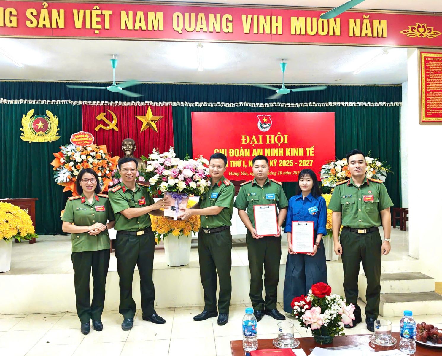 Đại hội Chi đoàn Phòng An ninh kinh tế lần thứ Nhất, nhiệm kỳ 2025 - 2027: Đại hội mang tinh thần 3 Tốt “Tư tưởng Tốt – Nghiệp vụ Tốt - Ứng xử Tốt”