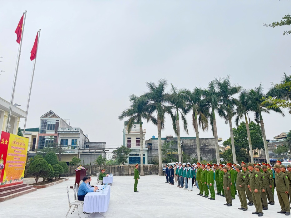 Khẳng định vai trò chủ động đấu tranh phản bác các luận điệu xuyên tạc, thông tin xấu, độc, bảo vệ nền tảng tư tưởng của Đảng ngay từ Công an cấp xã