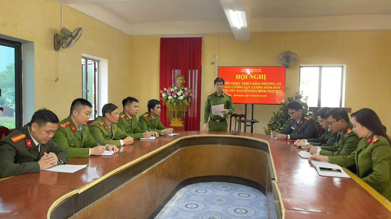 Công an xã Bình Nguyên tăng cường lực lượng xuống cơ sở bảo đảm an ninh trật tự Tết Nguyên đán 