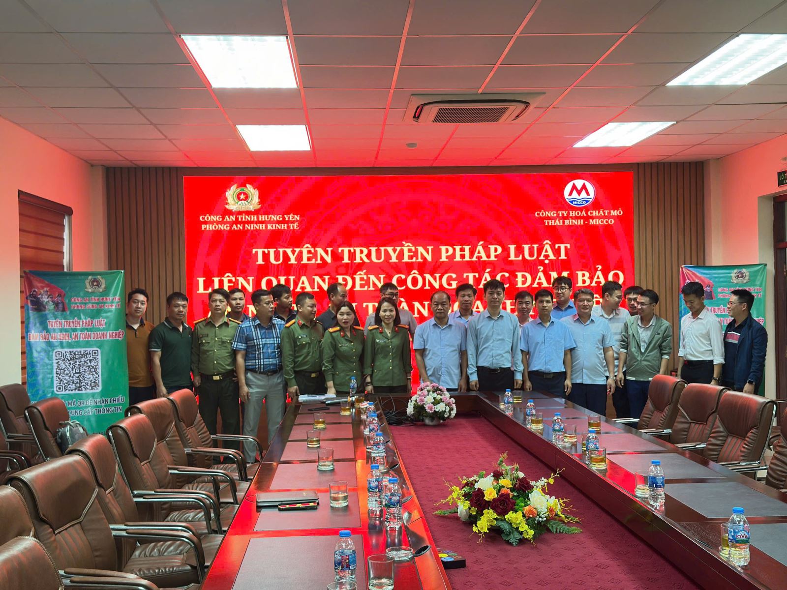 Phòng An ninh kinh tế truyên truyền pháp luật đảm bảo an ninh, an toàn cơ quan doanh nghiệp