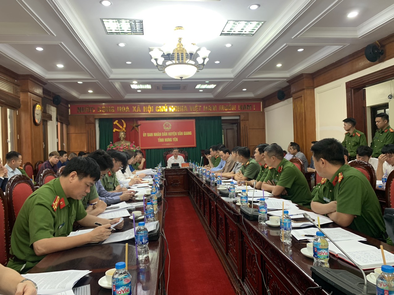 Đánh giá công tác phòng ngừa, đấu tranh tội phạm, vi phạm pháp luật về ma túy tại dự án khu đô thị lớn trên địa bàn huyện Văn Giang, Văn Lâm.