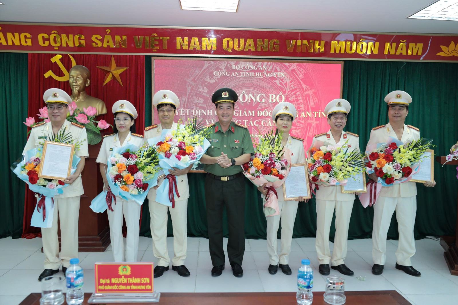 Công an tỉnh Hưng Yên công bố quyết định về công tác cán bộ