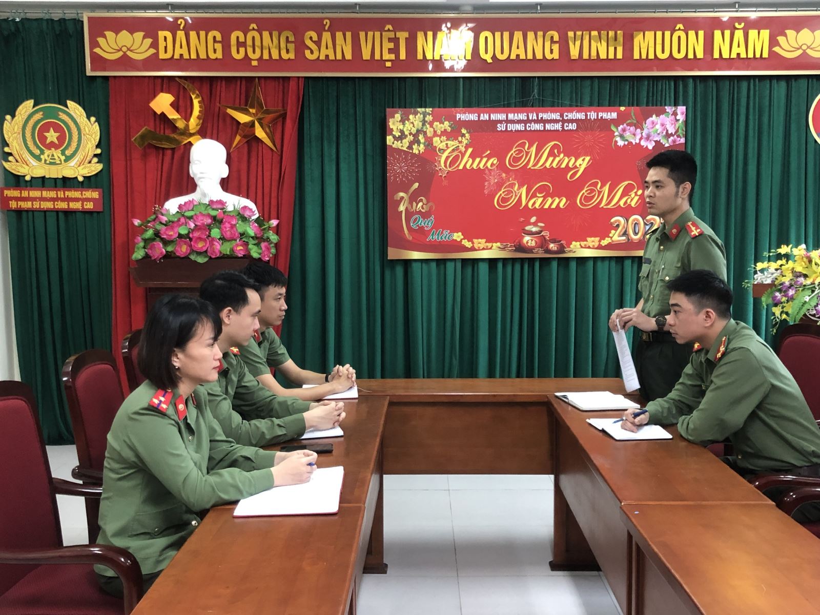 Bí thư Chi đoàn trách nhiệm, nhiệt tình