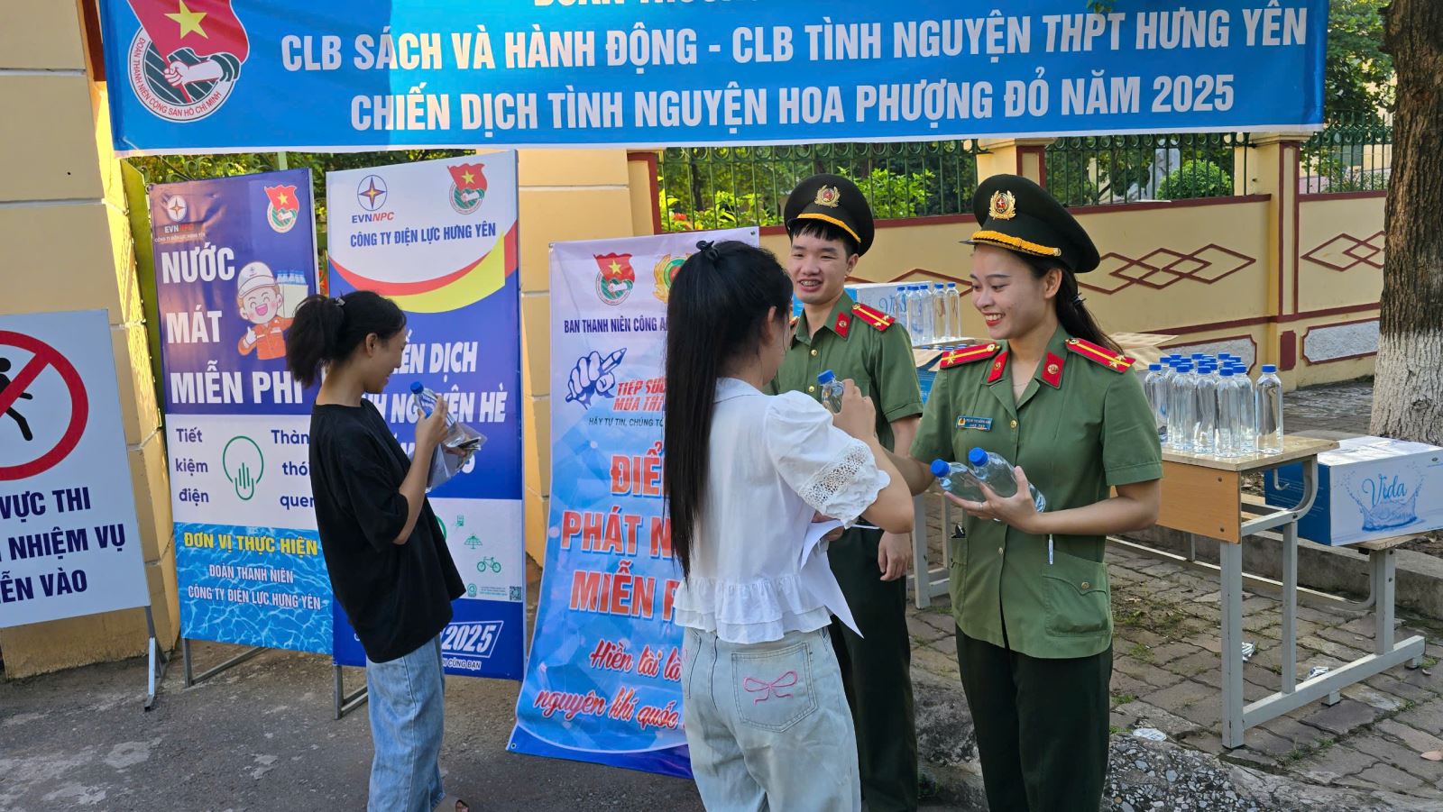 Ban Thanh niên Công an tỉnh: Ra quân tiếp sức mùa thi đợt 2 năm 2025