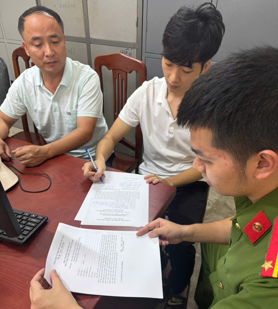 Công an xã Phụng Công làm tốt công tác tuyển chọn công dân thực hiện nghĩa vụ tham gia Công an nhân dân năm 2026
